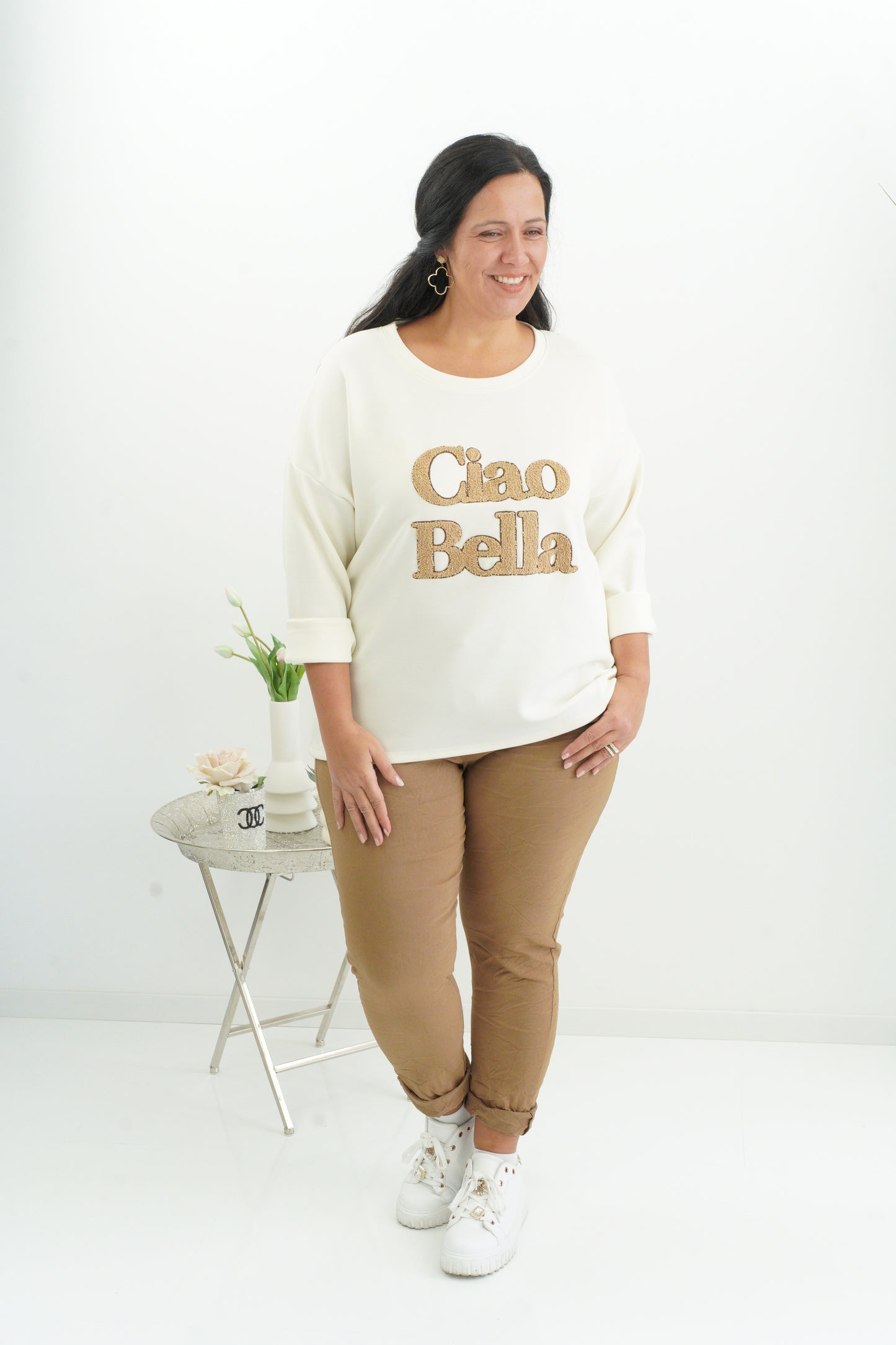 Lässiges Sweatshirt in Ecru-Creme (40-44)