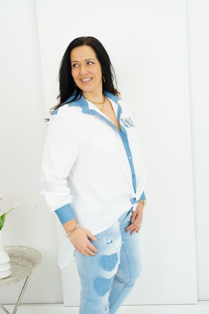 Bluse in Weiß-Jeansblau (42-46)