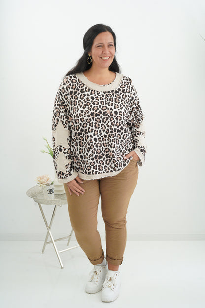 Lässiges Sweatshirt in Leo-Beige (40-44/46)