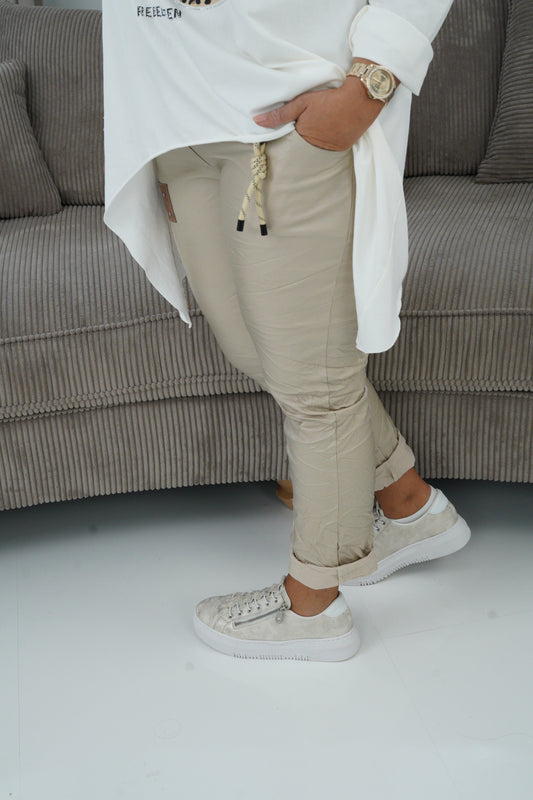 Lederimitat Joggpant in Beige  (40-44)