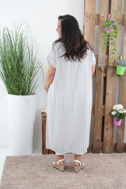 Kleid in Weiß-Neonbunt (40-44)