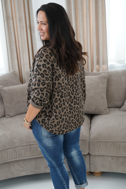 Sweatshirt in Leo-Taupe (42-46)