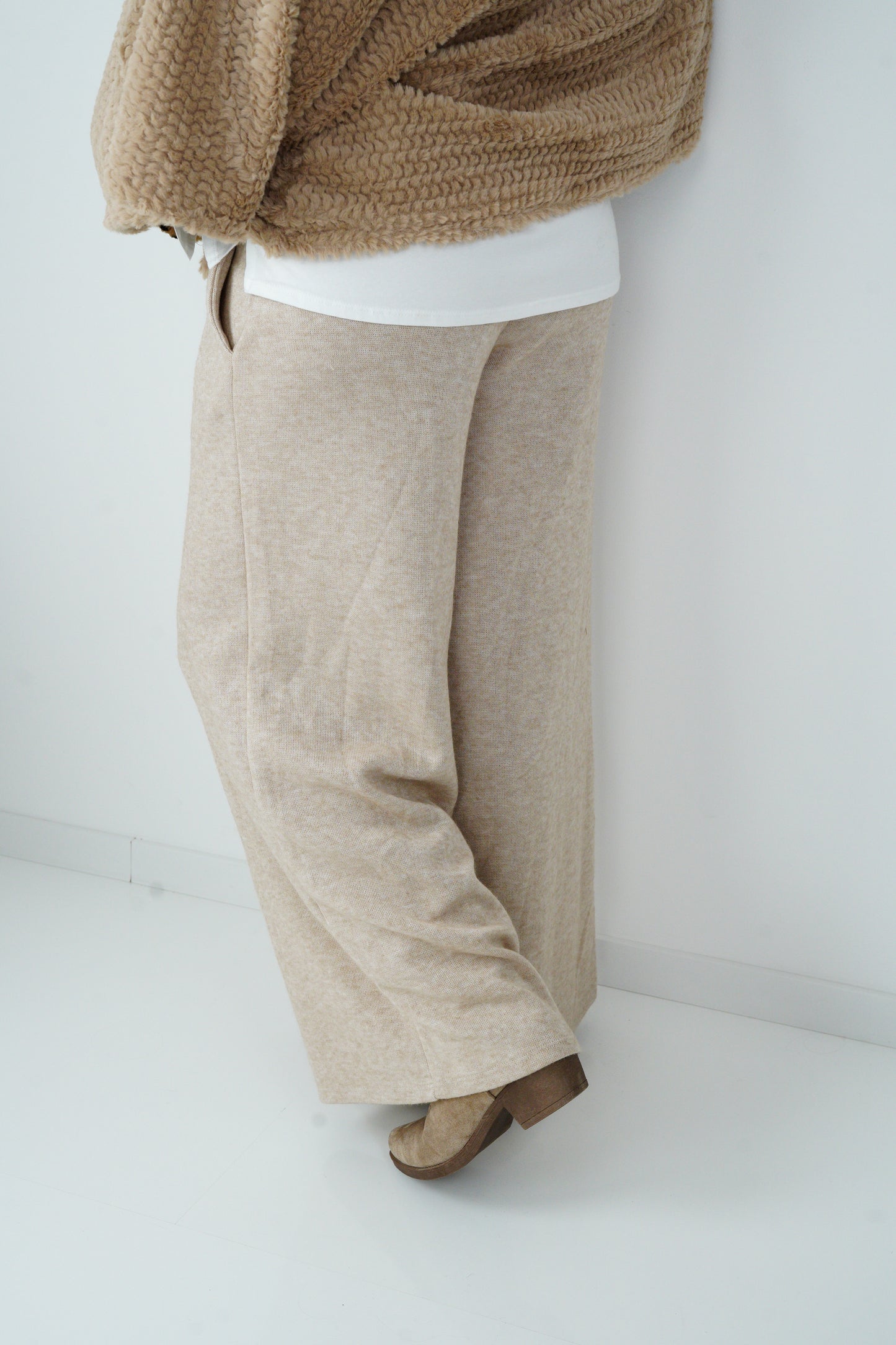 Strickmarlene Hose in Beige (38-42)