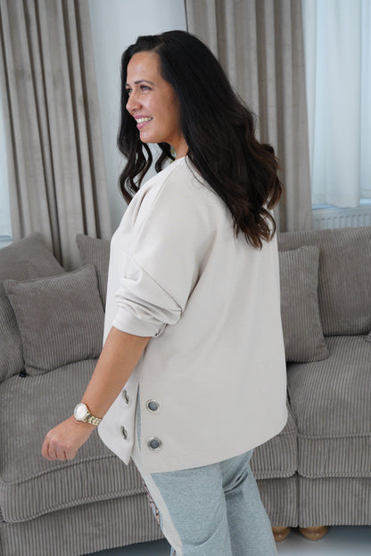 Sweatshirt in Beige (42-46+)