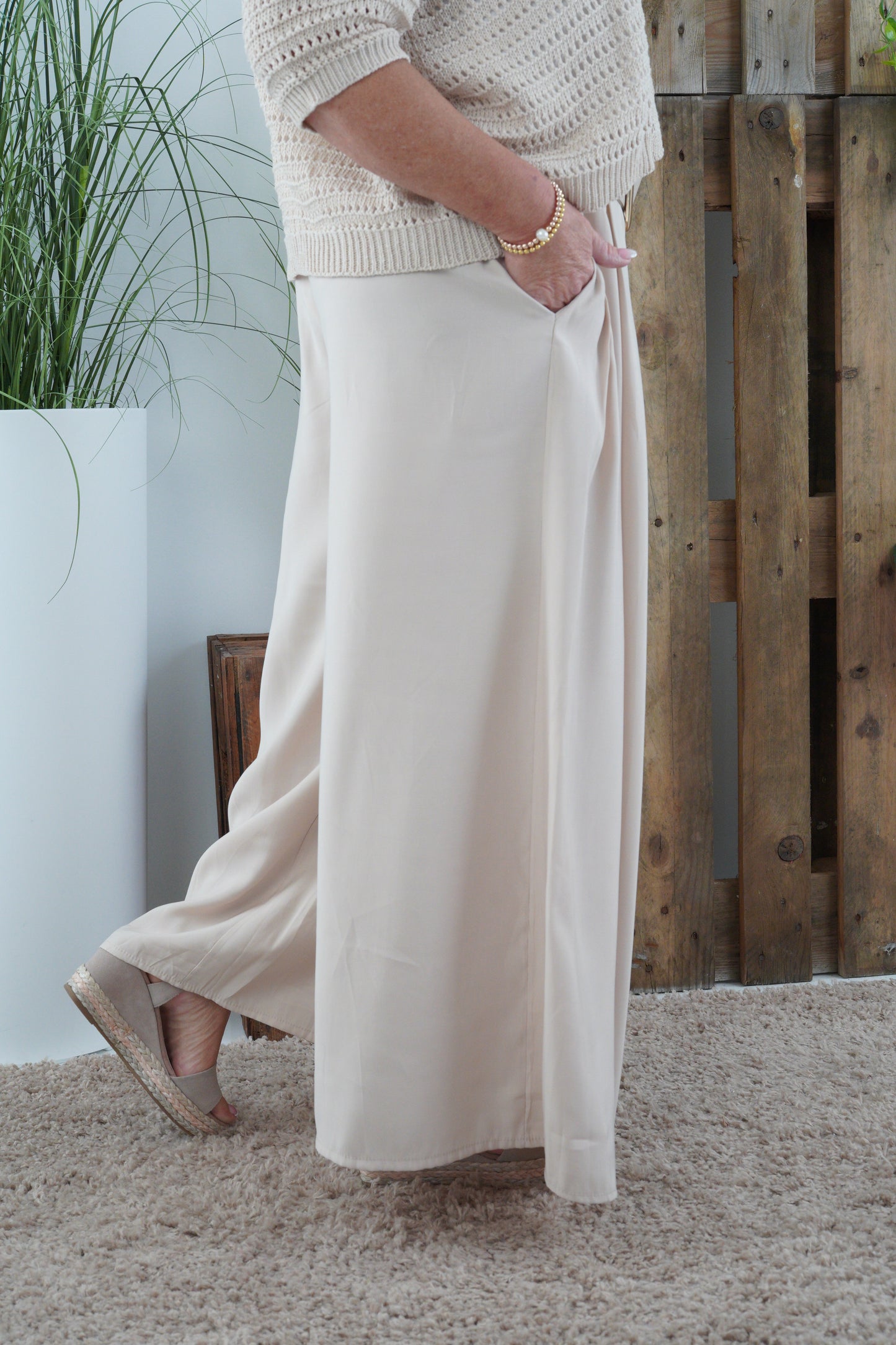Palazzo Hose in Beige (38-42)