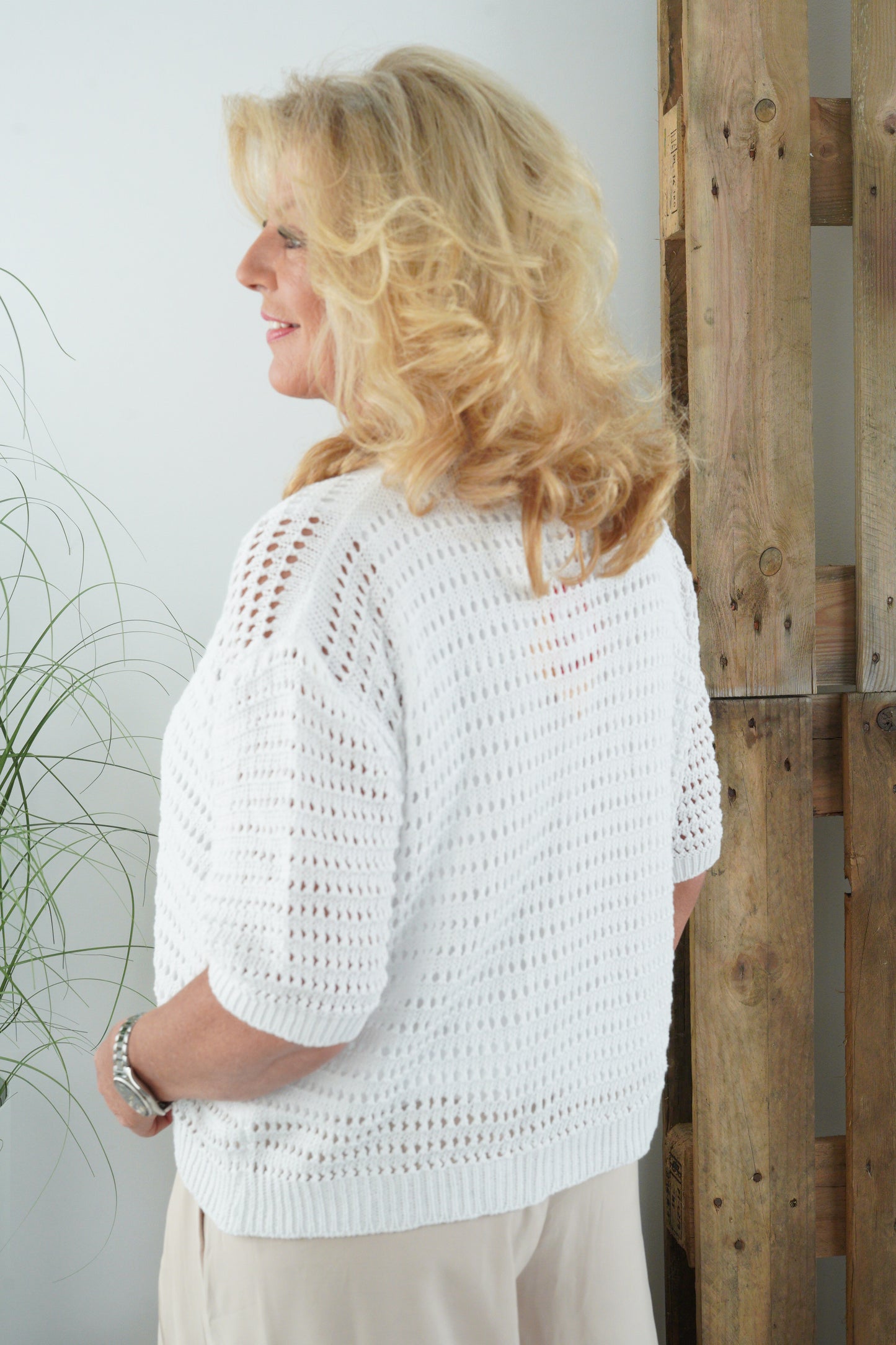 Strickjacke in Weiß (38-42)
