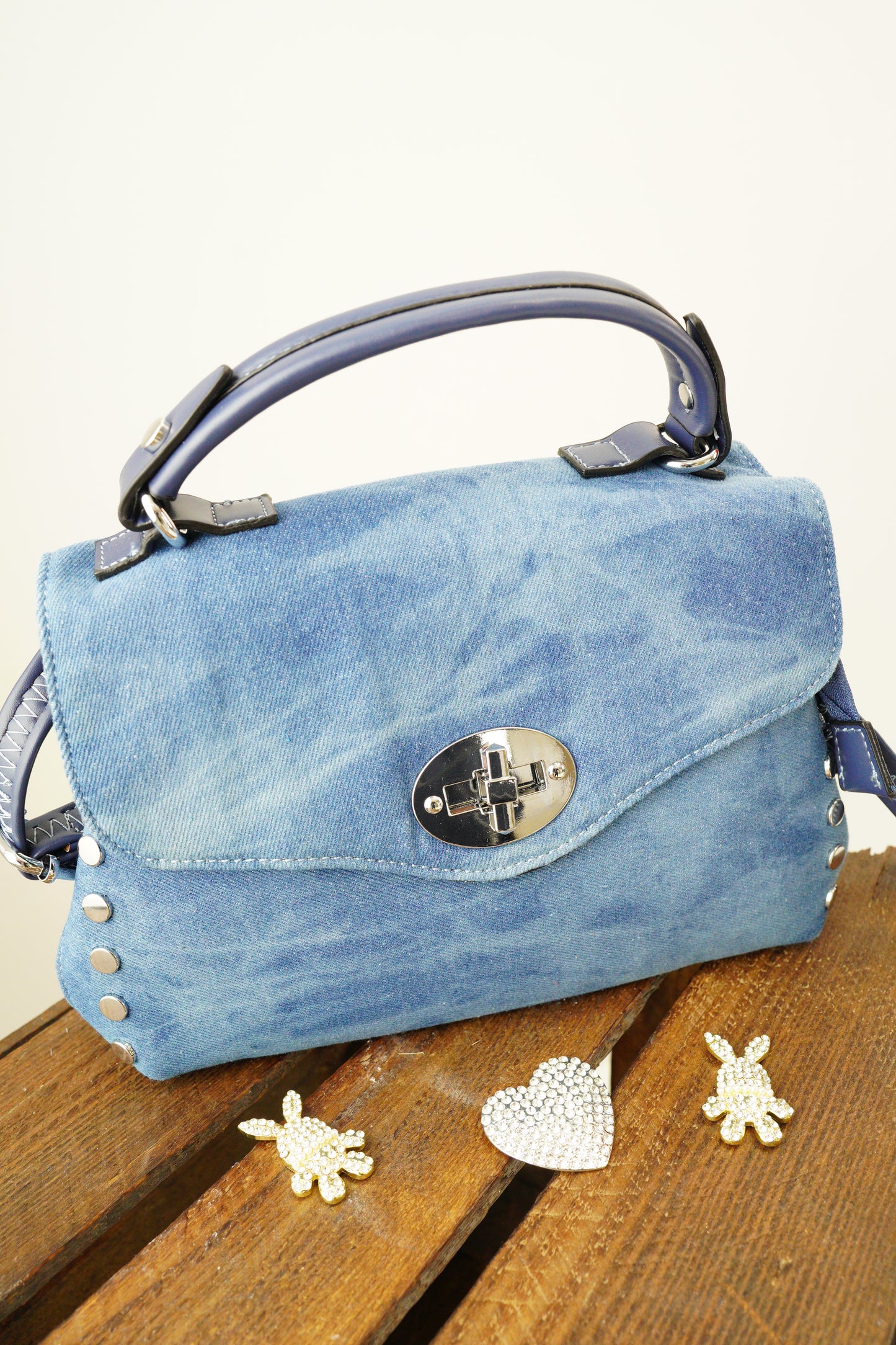 Jeanstasche in Jeansblau/Batiklook