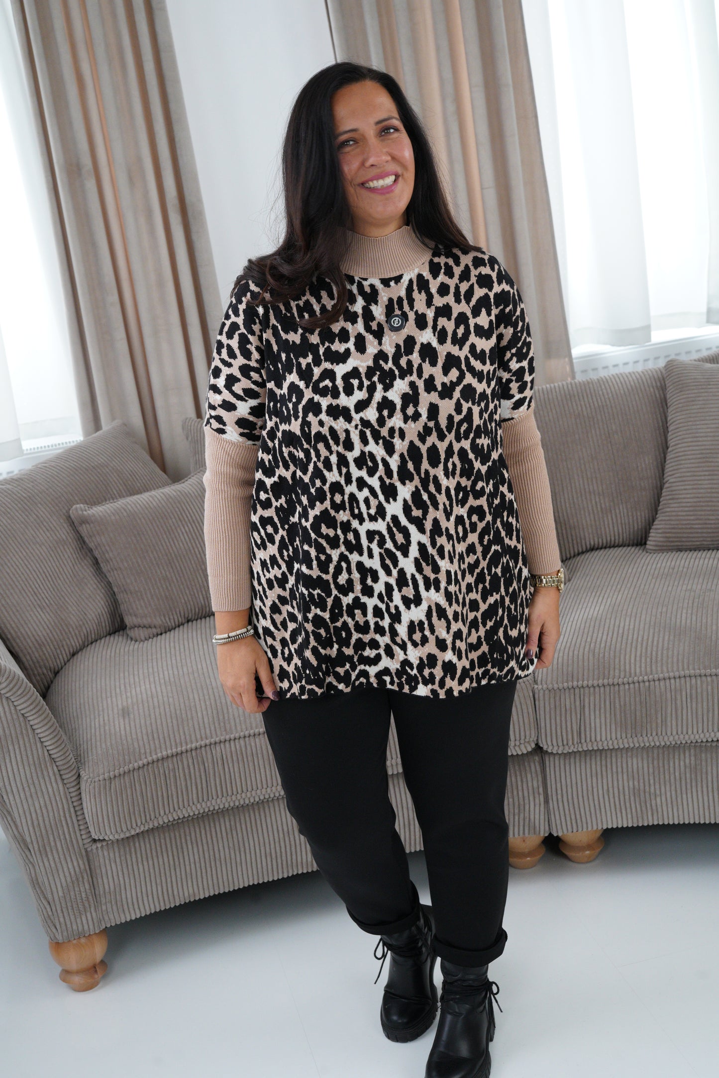 Leo Pullover in Leo-Camel (42-46+)