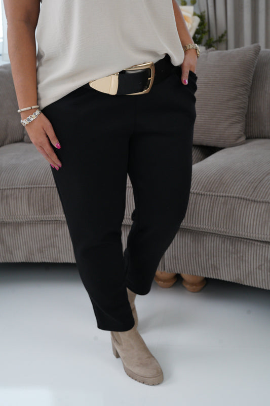 Joggpant in Schwarz (42-46)