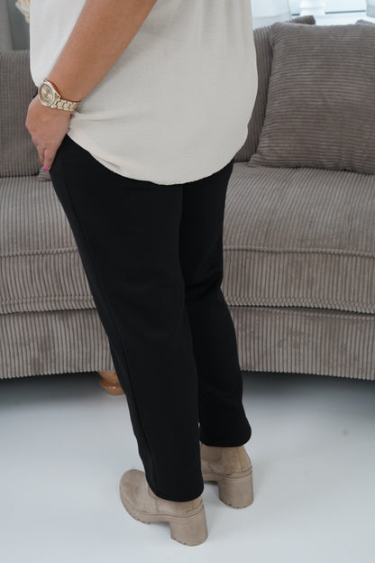Joggpant in Schwarz (42-46)