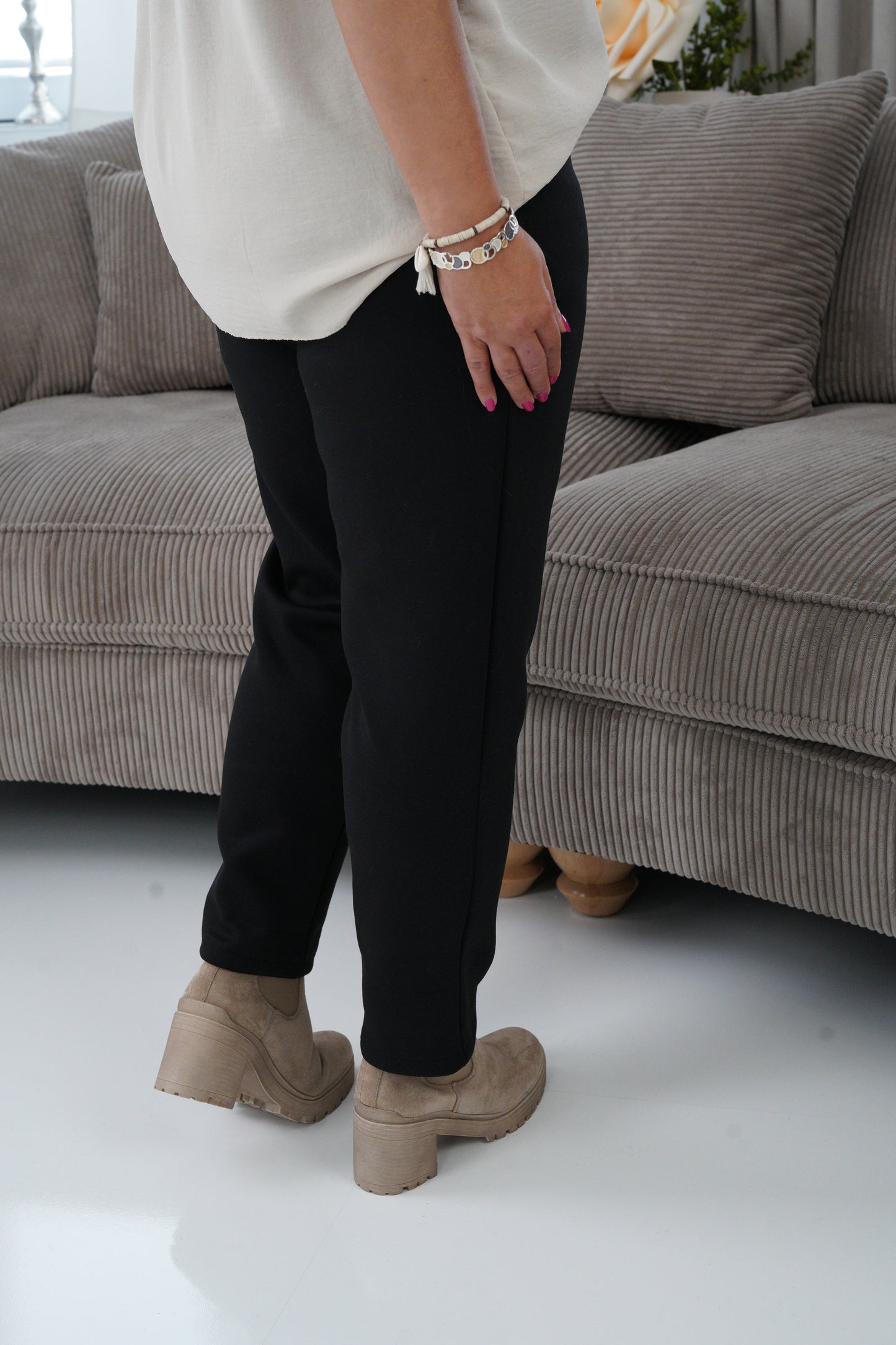 Joggpant in Schwarz (42-46)