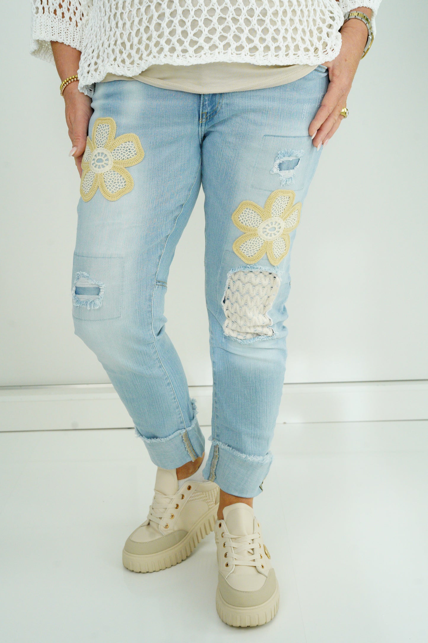 Jeans in Light Blue Beige (S-XL)
