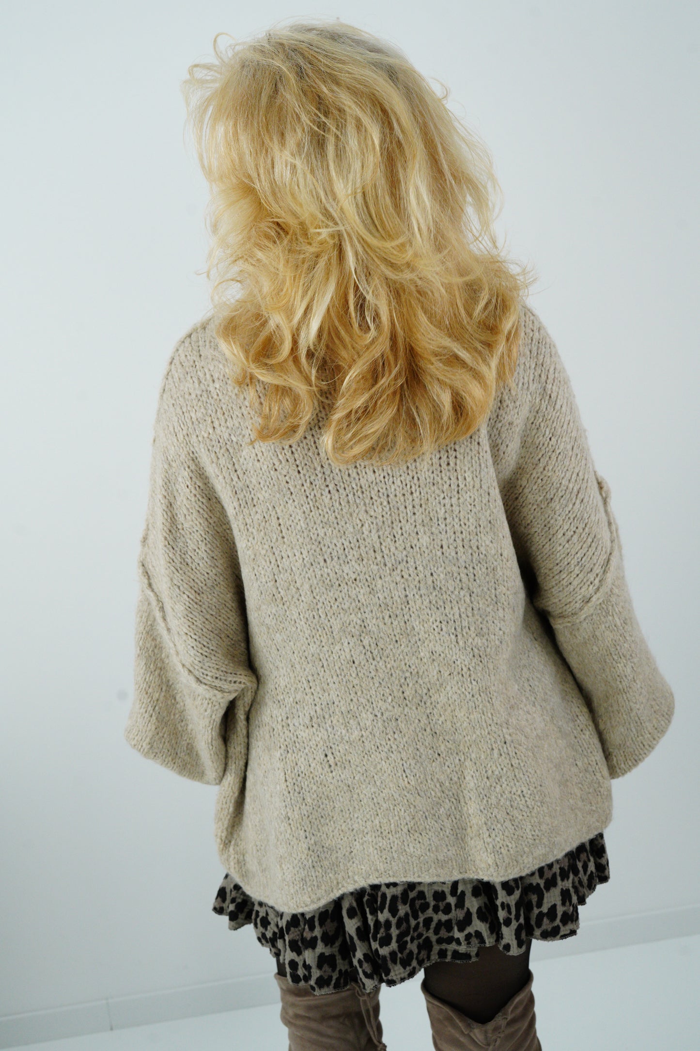 Pullover in Beige (40-46)
