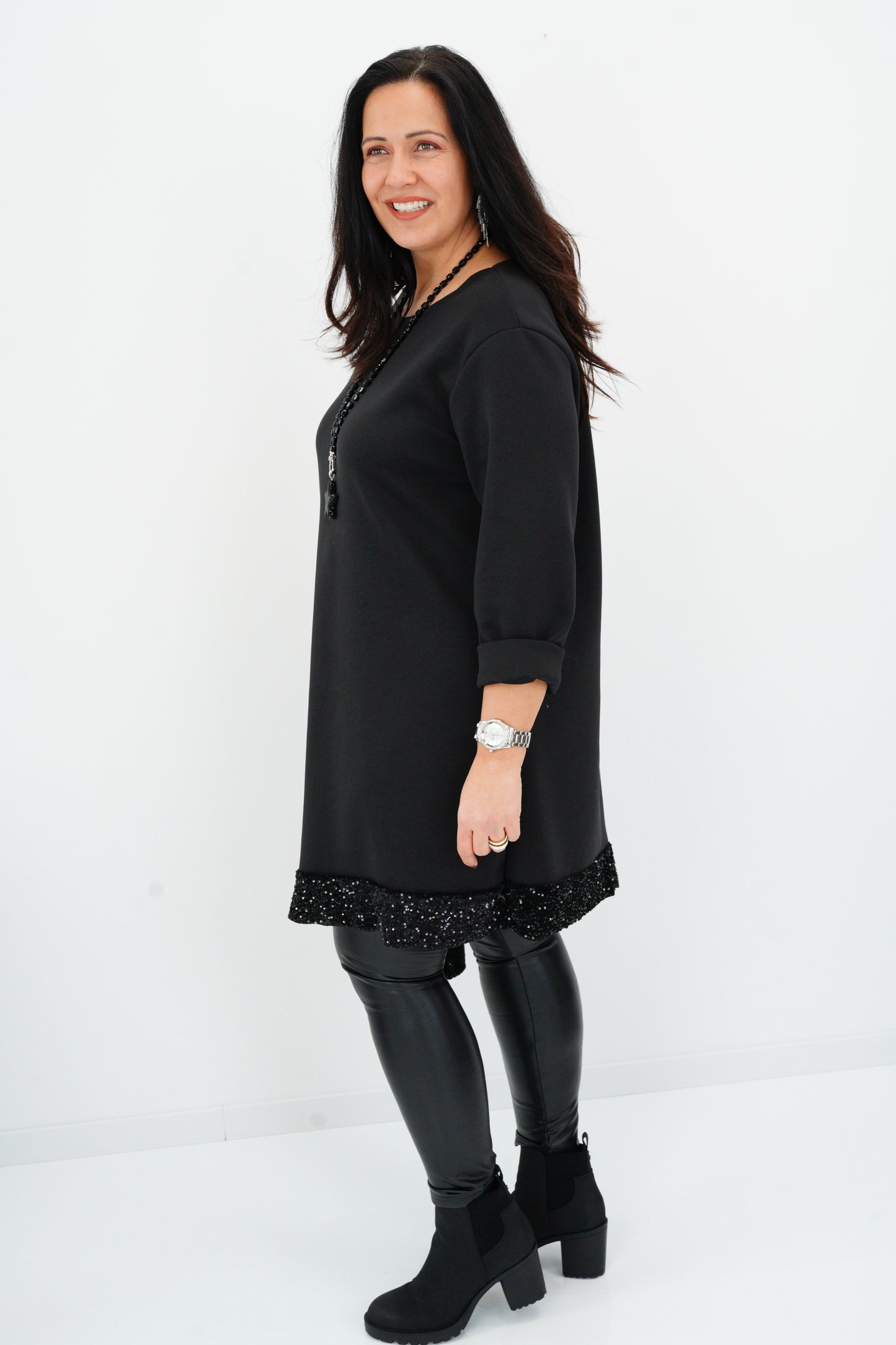 Kleid in Schwarz (40-44)