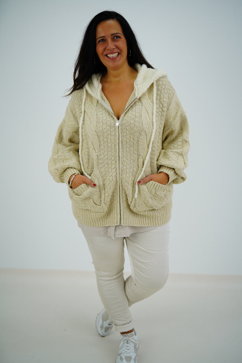 Strickjacke "Adrienne" (42-46+)