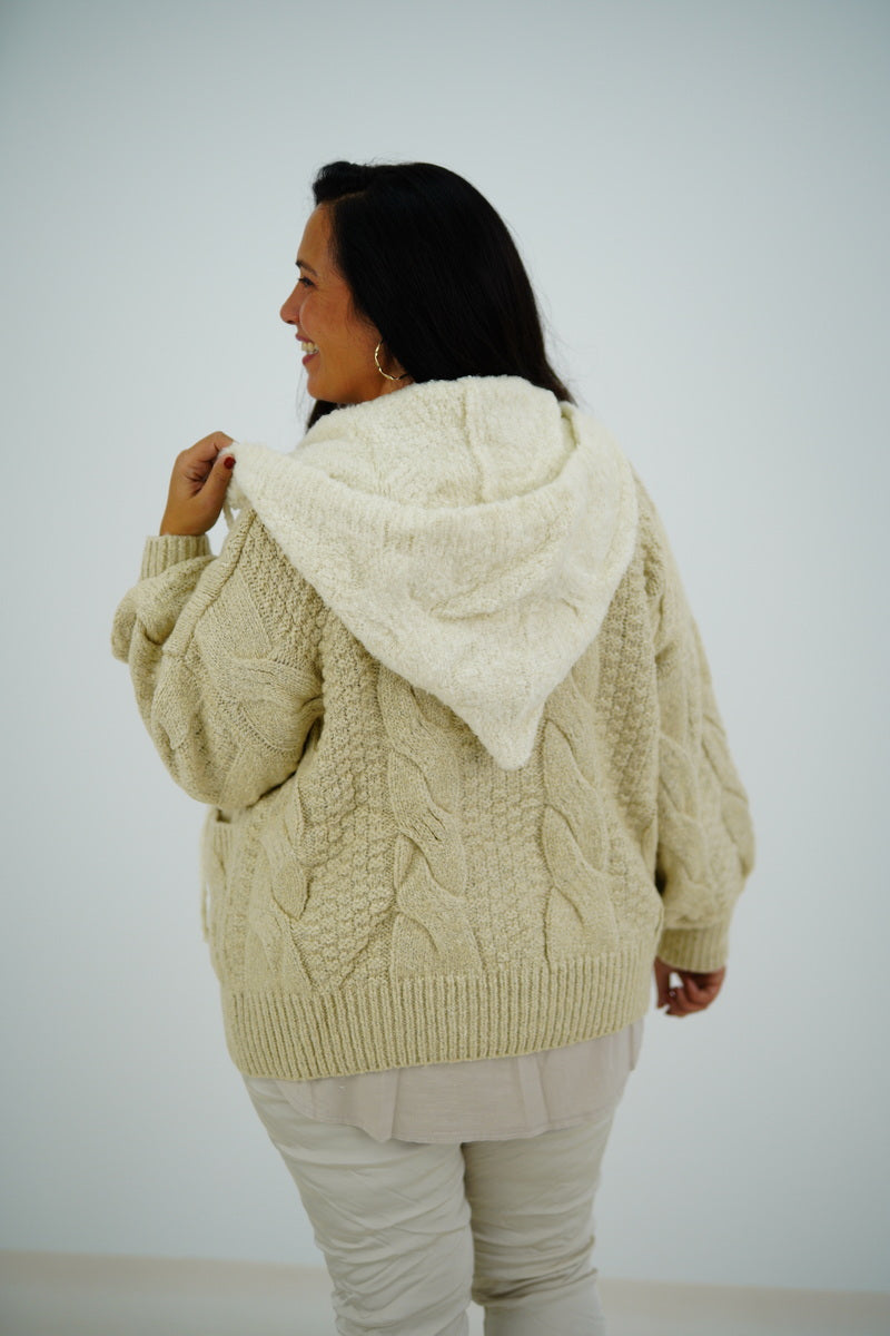 Strickjacke "Adrienne" (42-46+)