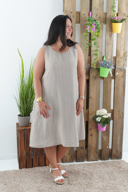 Kleid in Taupe (40-44)