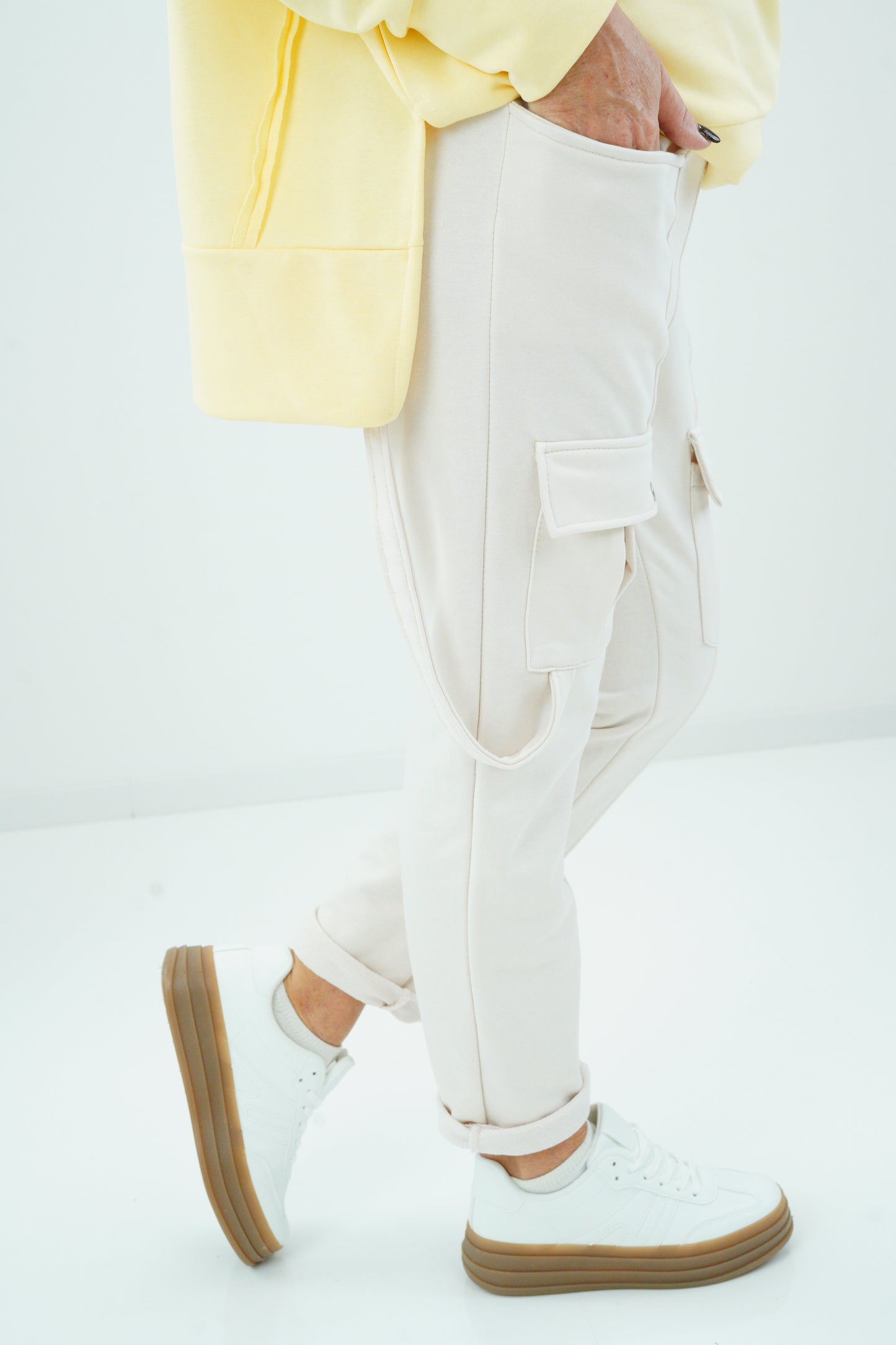 Joggpant in Hellbeige (38-42)
