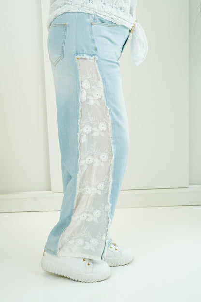 Jeans in Light-Blue-Weiß (S-XL)