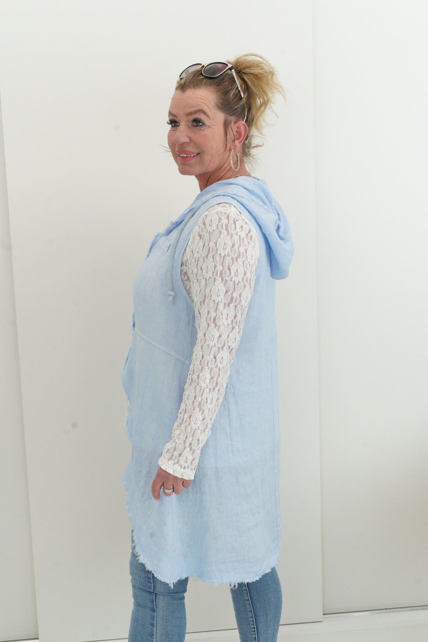Leinen Weste in Hellblau (36-40+)