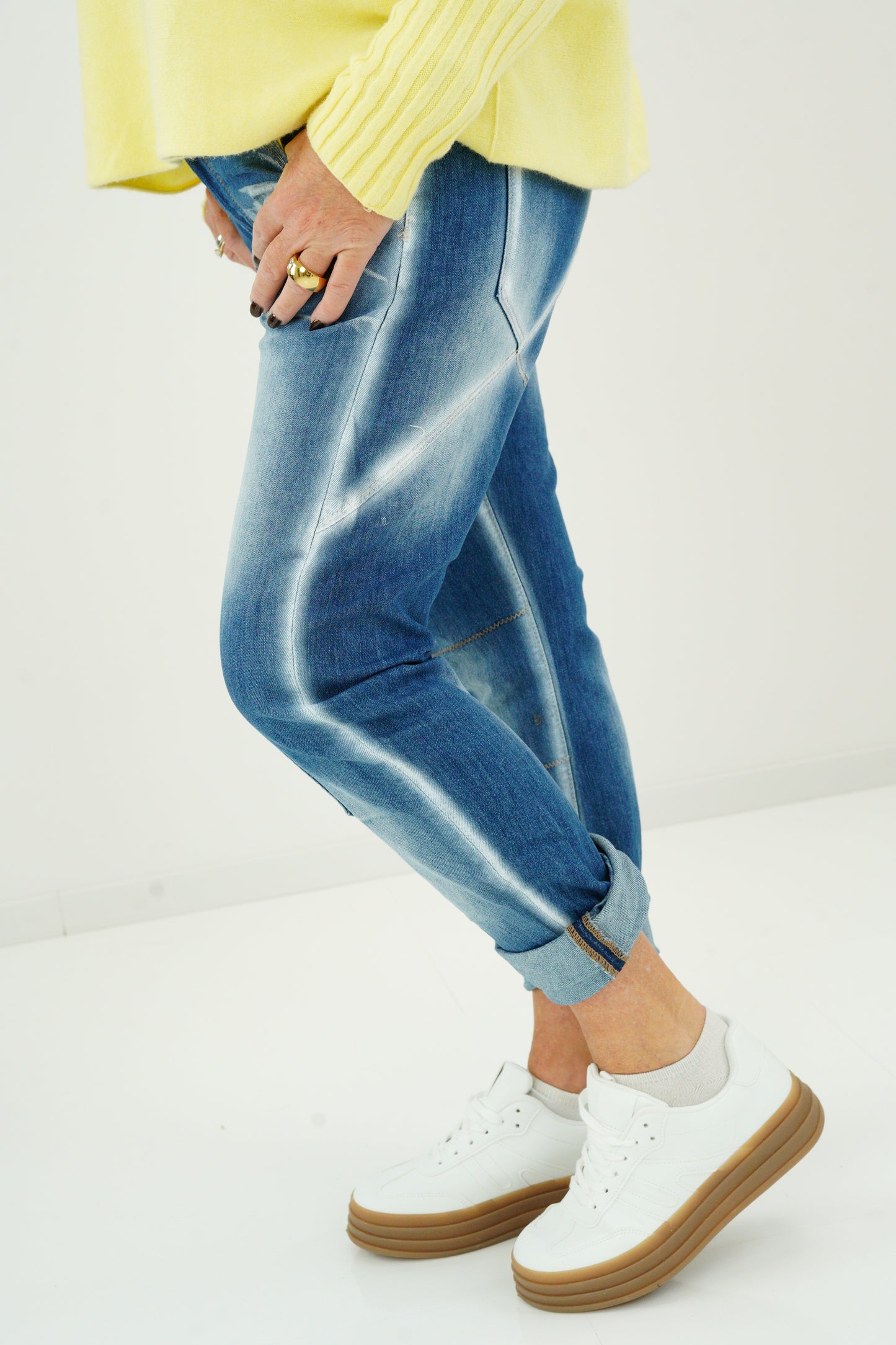 Jeans in Stonewashed mit Batik (S-XL)