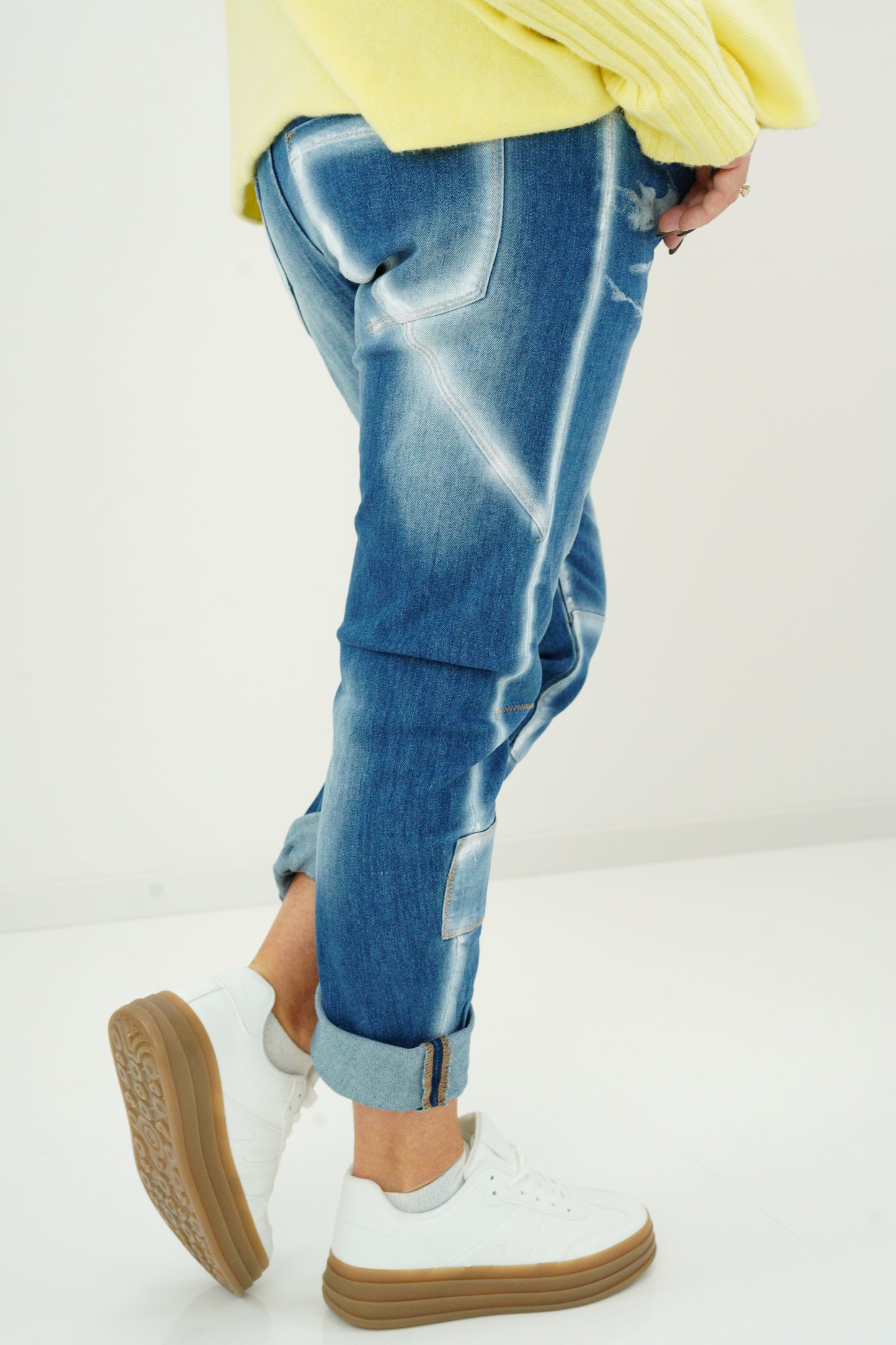 Jeans in Stonewashed mit Batik (S-XL)