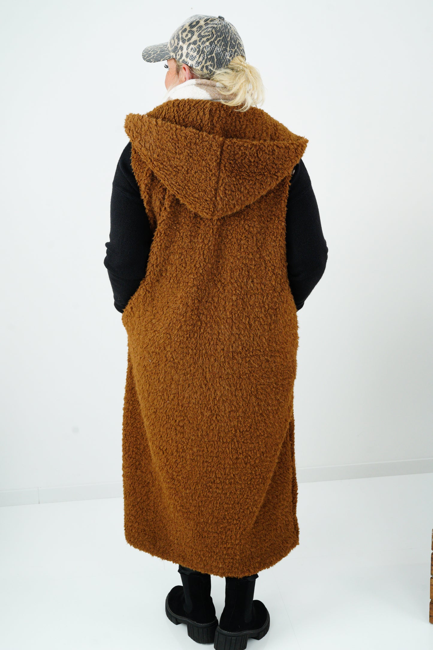 Plüsch Weste in Schoko (40-44)