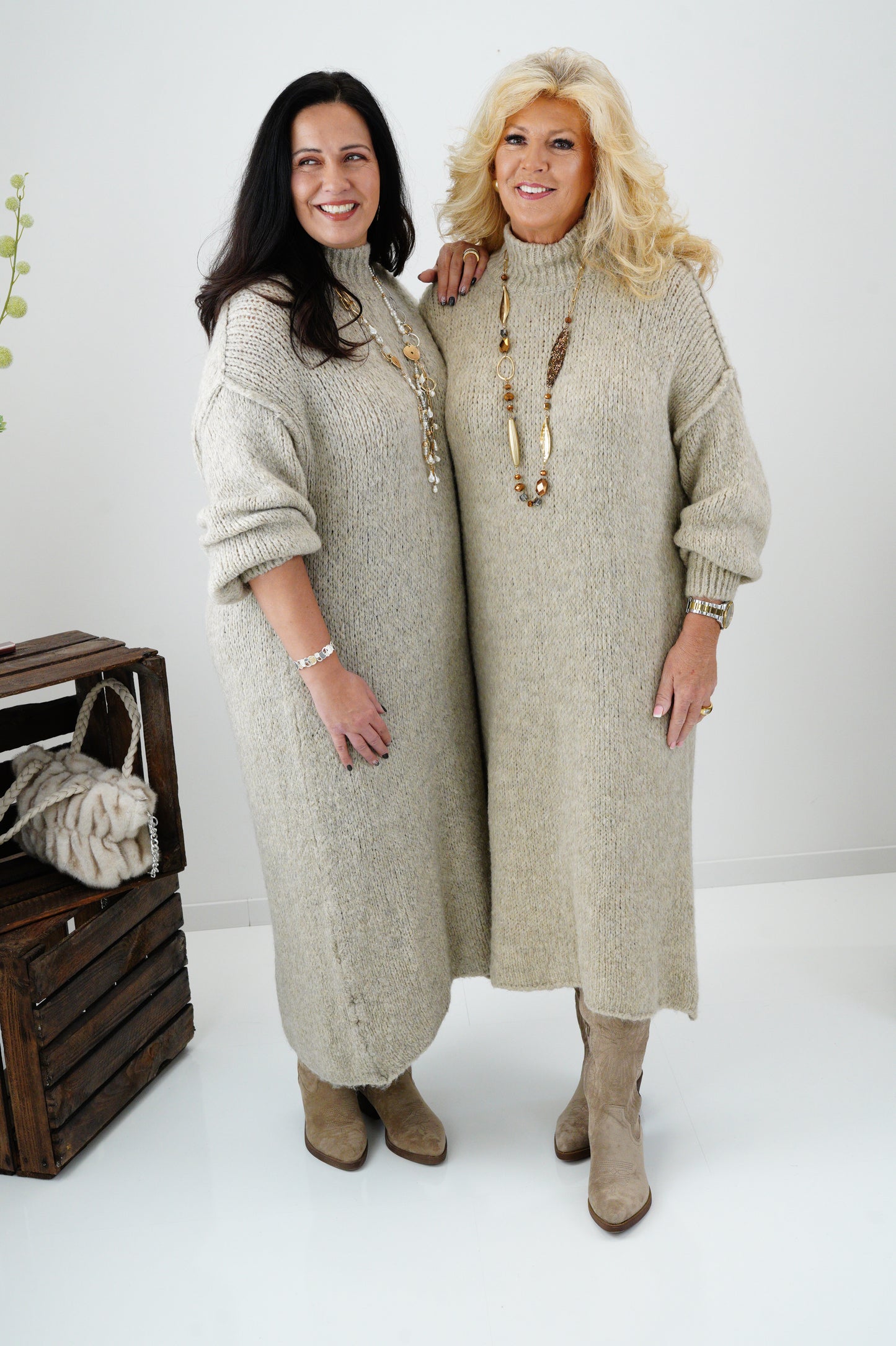 Strickkleid in Beige (40-44)