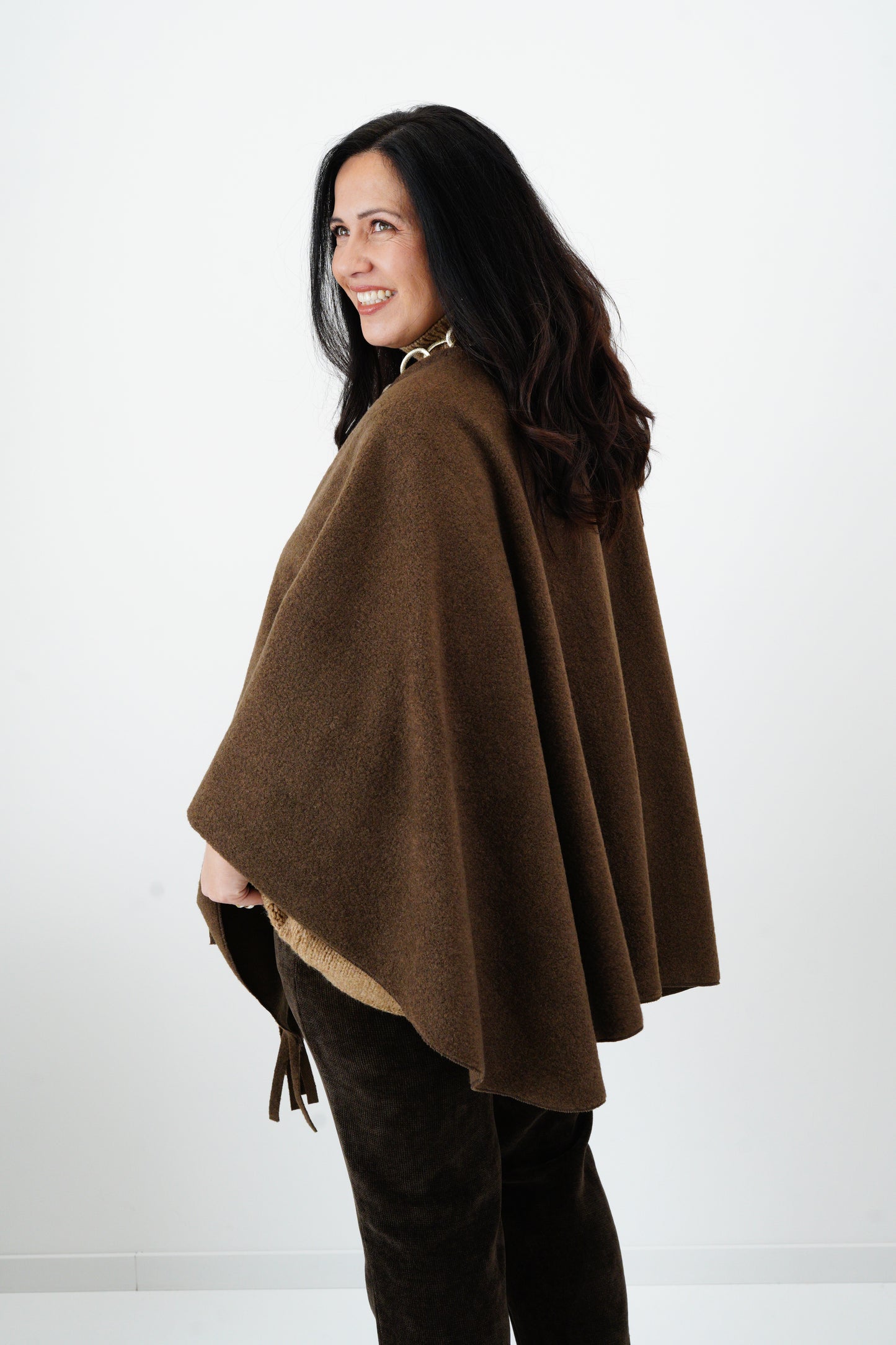 Poncho in Chocolate ( One-Size)