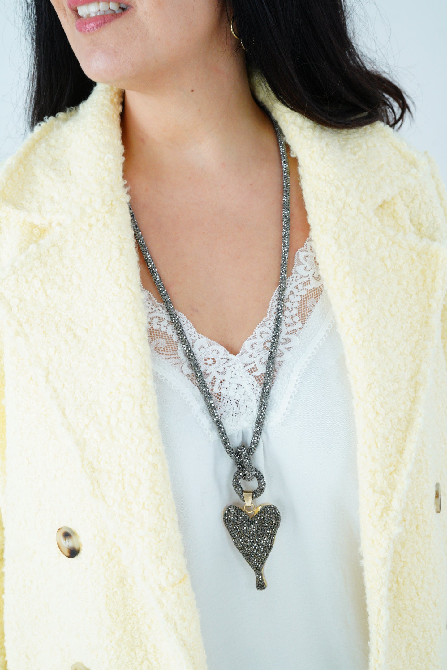 Kette mit Herzträger in Anthrazit-Gold