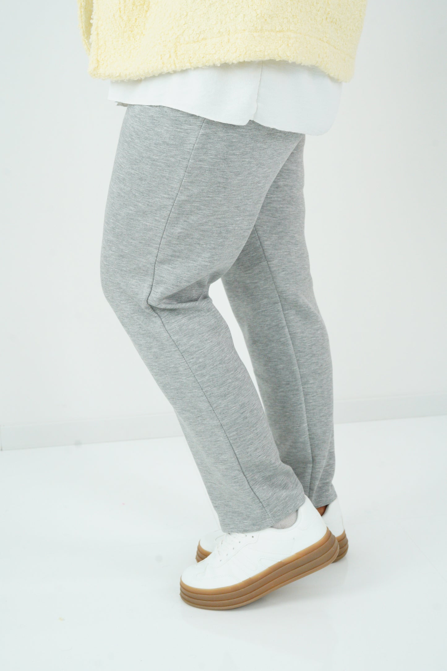 Joggpant in Hellgrau meliert (42+-46+)