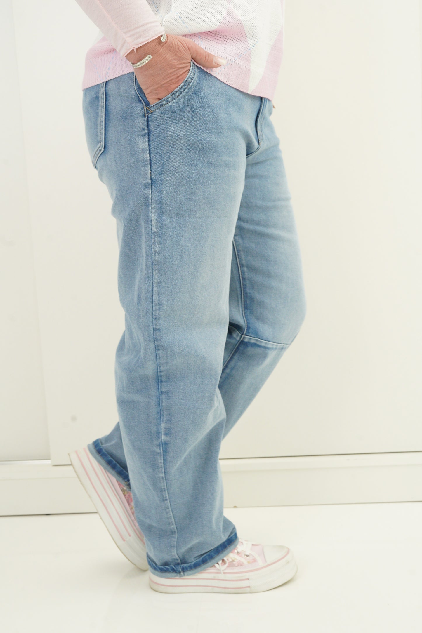Jeans in Light-Blue Denim (S,M,L,XL)