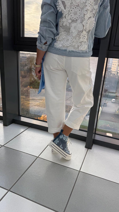 Jeanshose in Weiß (S,M,L,XL)