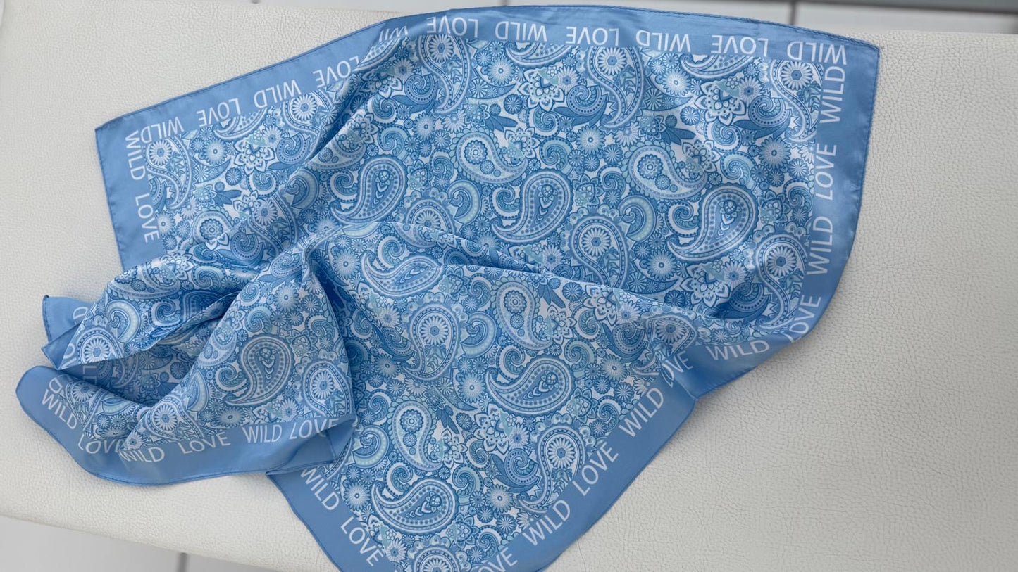 Schal Viereck-Tuch in Hellblau/Weiß