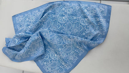 Schal Viereck-Tuch in Hellblau/Weiß