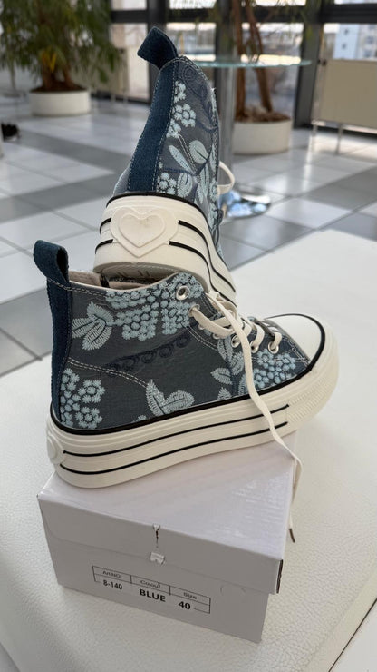 Hochschaft Sneaker in Jeansblau/Weiß (36-41)