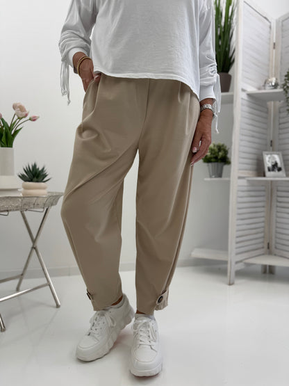 Stilvolle Hose in Beige (38-42/44)