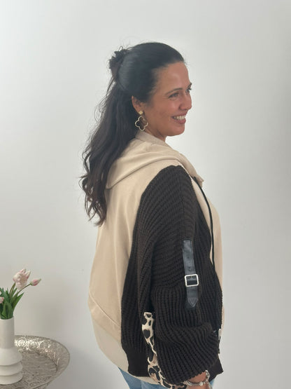 Auffälliges Oversize-Sweatshirt in Schoko/ Beige (38-44)