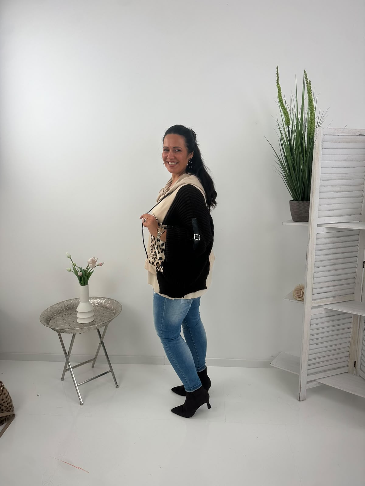 Auffälliges Oversize-Sweatshirt in Schoko/ Beige (38-44)
