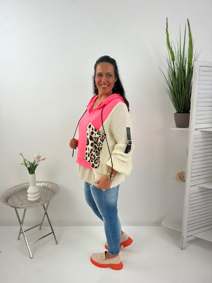 Auffälliges Oversize-Sweatshirt in Beige mit leuchtenden Neon-Pink-Akzenten (38-44)