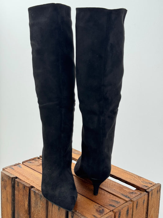 Eleganter hoher Stiefel in klassischem Schwarz (36,37,38,39,40,41)