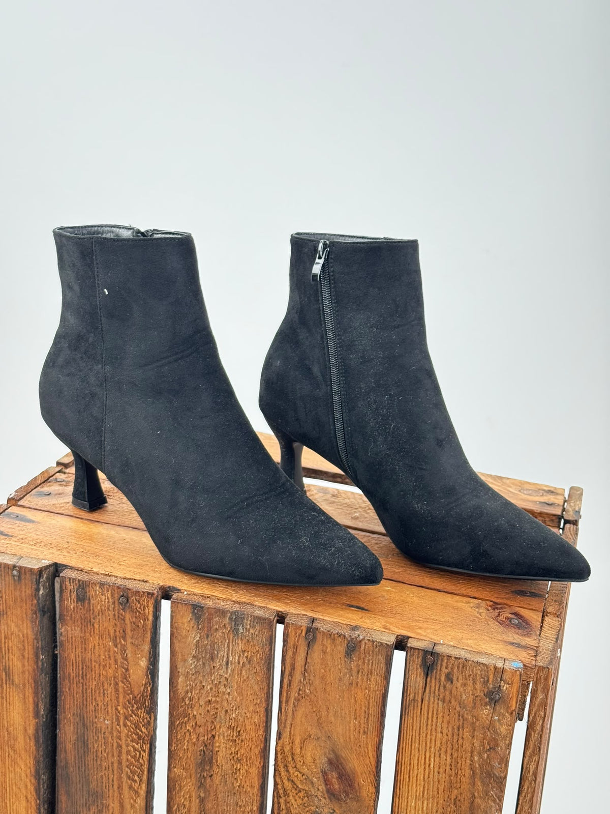 Elegante Stiefelette in Schwarz  (36,37,38,39,40,41)
