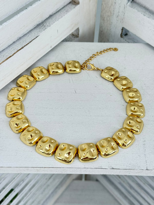 Elegantes Collier in edlem Gold