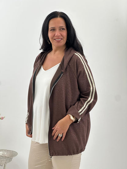 Sweatjacke in Schoko für einen lässig-modernen Look (40-44/46)