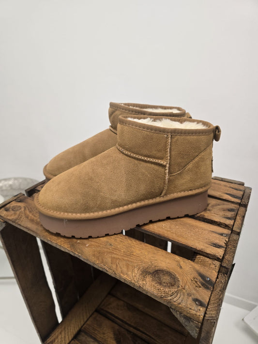 Boots in warmem Camel aus echtem Wildleder (36,37,38,39,40,41)