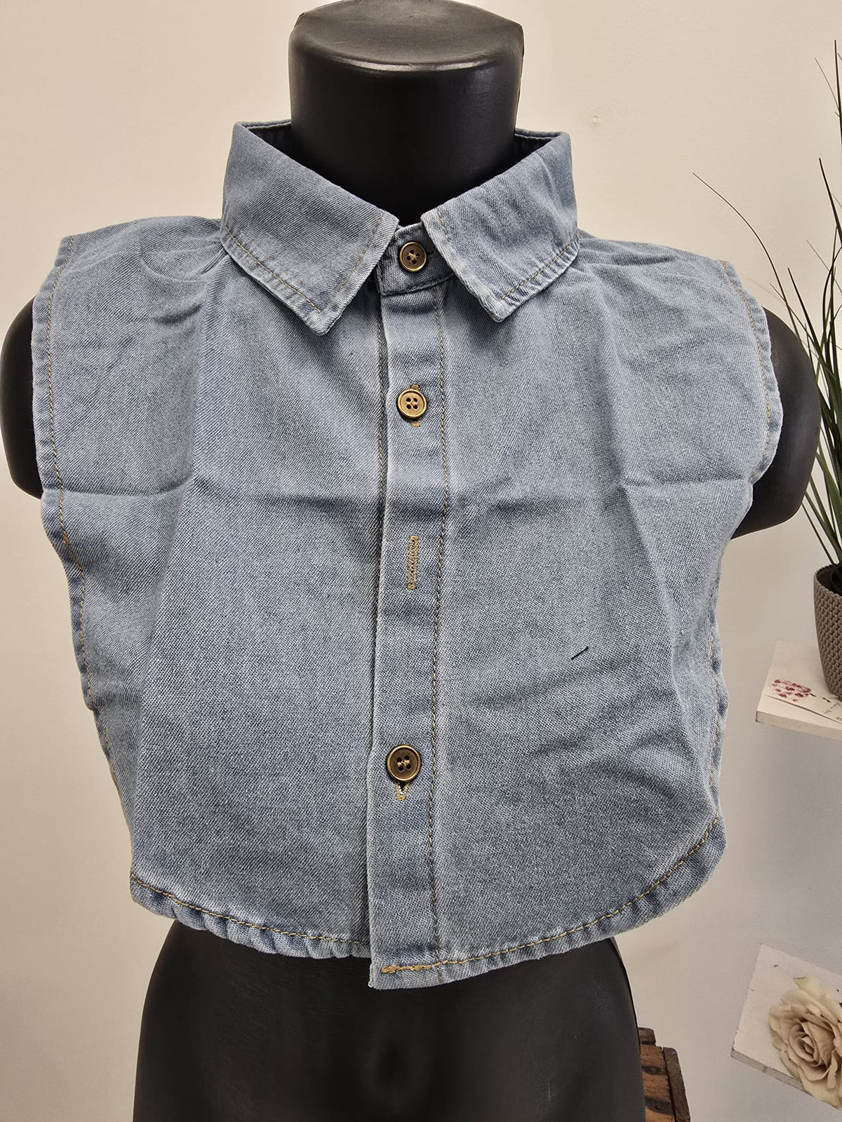 Blusenkragen in lässiger Jeansoptik