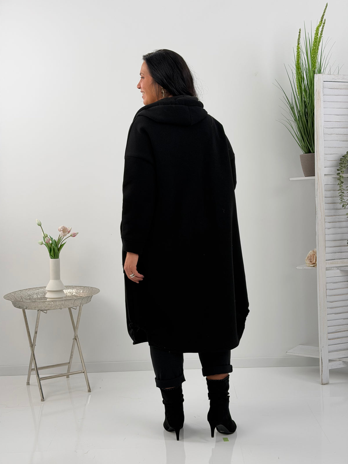 Sweatmantel in klassischem Schwarz (38-44)