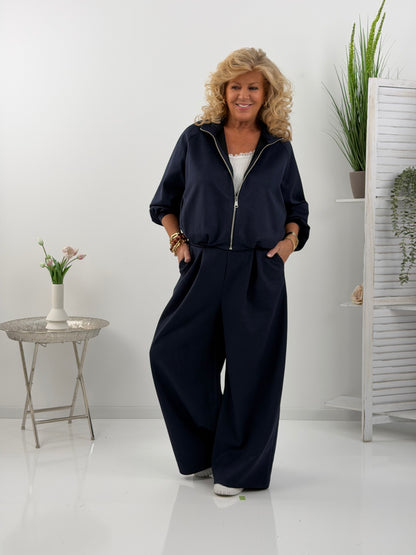 Jacke in elegantem Marineblau in lässiger Ballonform (38-42)
