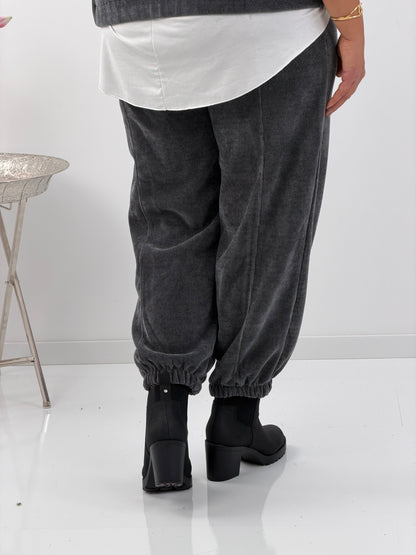 Pumphose in Grau mit lässiger, lockerer Silhouette (40-44)