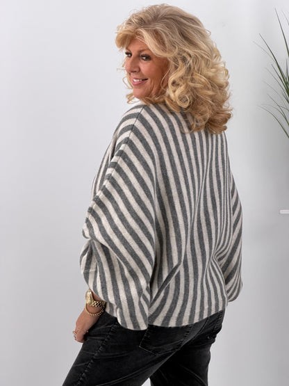 Pullover in edlem Grau (38-42)